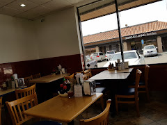 Vietnamese near Heritage Inn